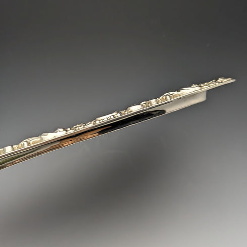 1909年 英国アンティーク 純銀 レリーフ彫刻 ドレッシングテーブルトレイ 354g W.G.Keight